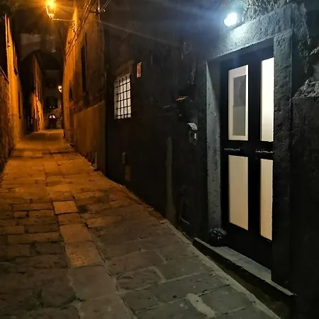 Il Vantaggio Apartment *
